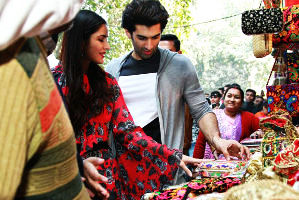 Street shopping in Delhi